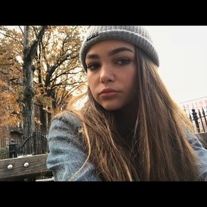 Meet your Posher, Mackenzie